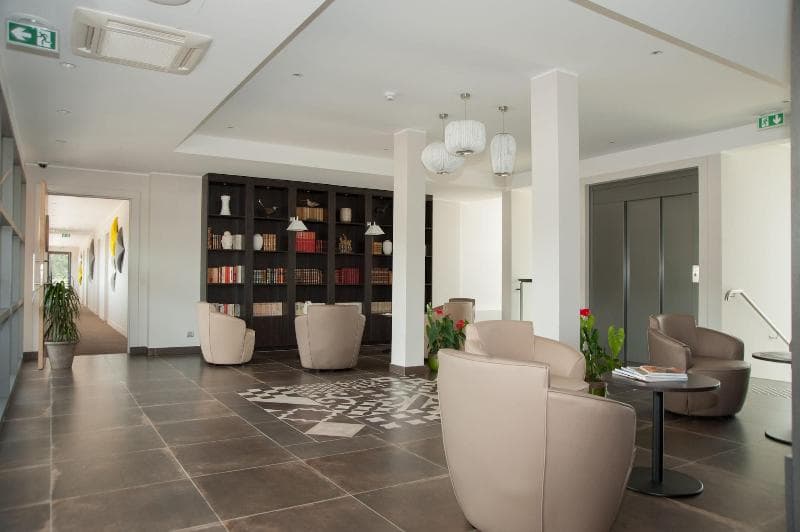 Hotel Davia main
