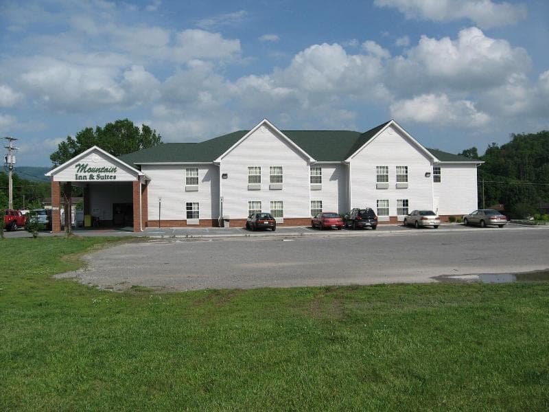 Mountain Inn & Suites Dunlap 4