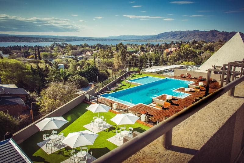 Eleton Resort photo 1