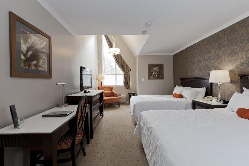 Elm Hurst Inn & Spa 5