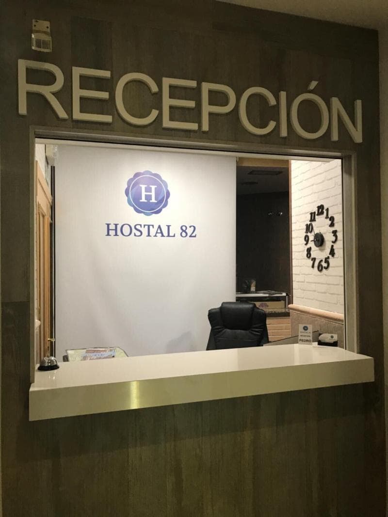 Hostal 82 3