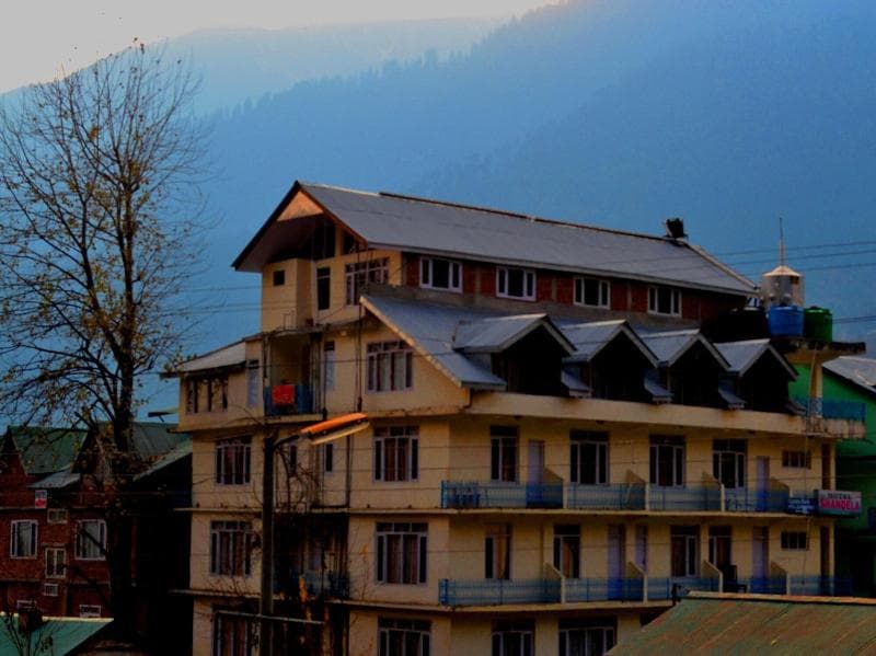 Hotel Shandela 4