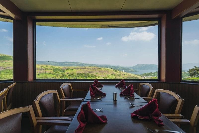 The Upper Deck Resort 3