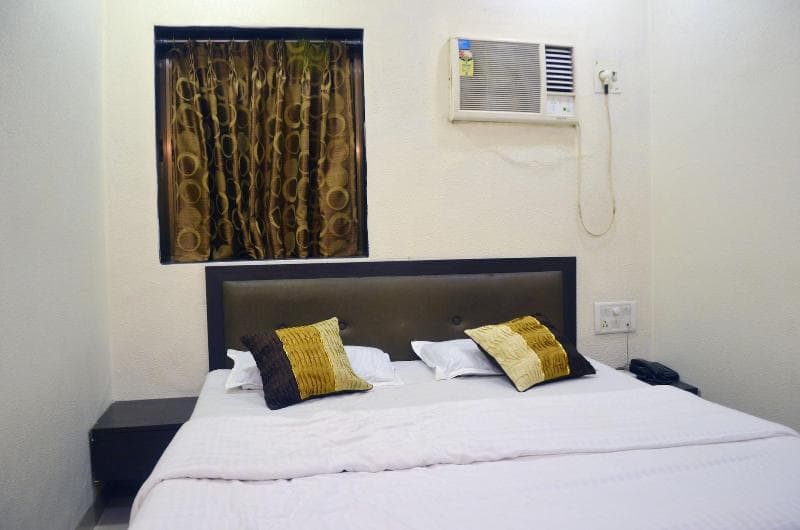 Hotel Modern main