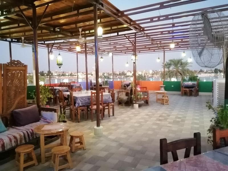 Nile Valley Hotel Restaurant 2