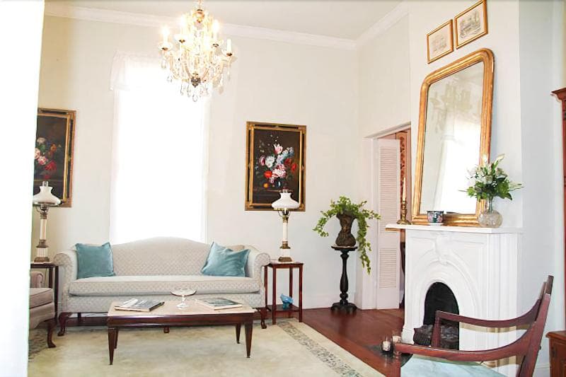 Riverboat Bed & Breakfast main