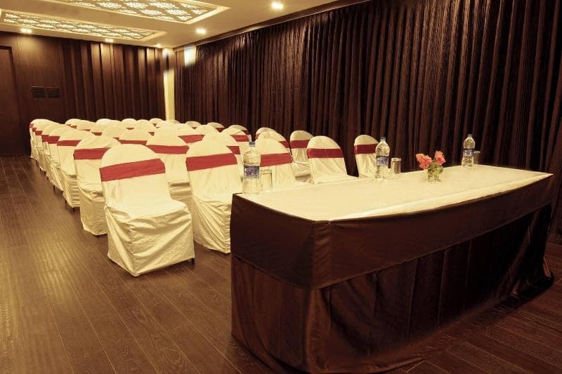 J Hotel 2