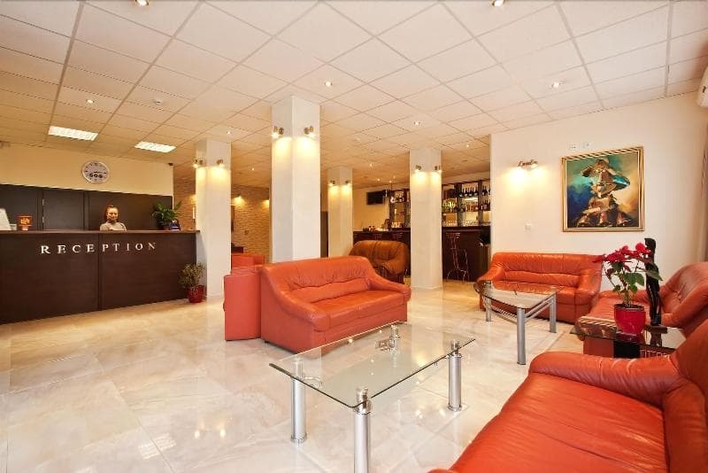 Hotel Cheap 3
