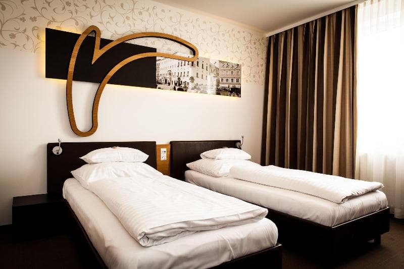H+ Hotel Ried 5
