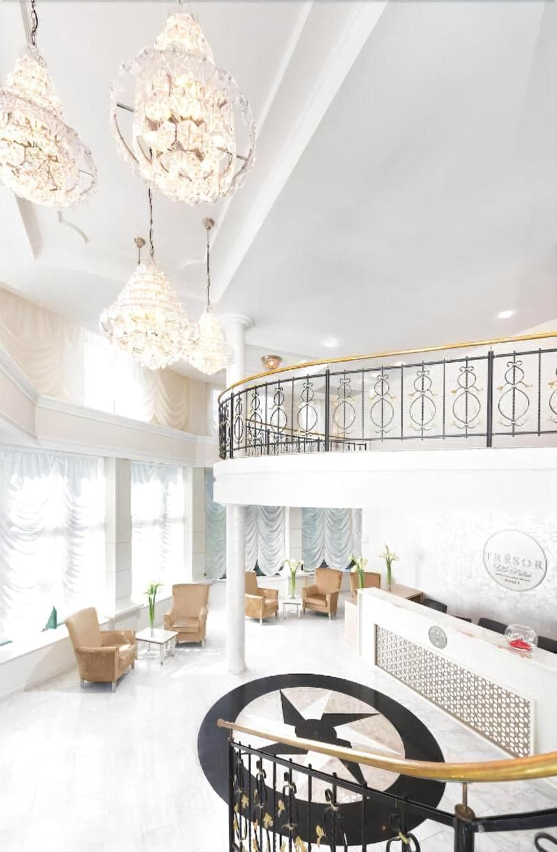 Tresor Le Palais Timisoara, Curio Collection By Hilton 4