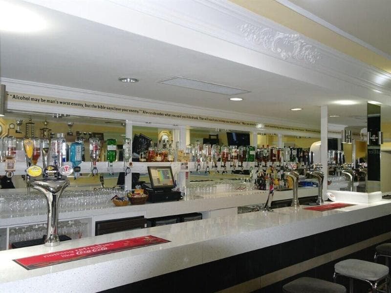 Gleniffer Hotel main