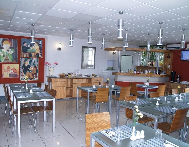 Champ De Mars Hotel 3