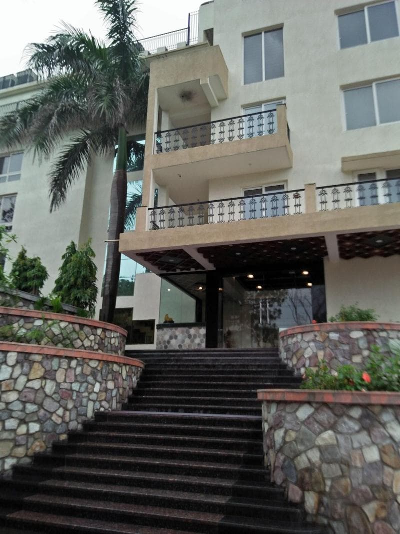 Holy River Hotel 4