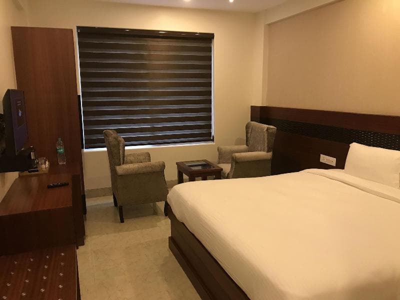 Holy River Hotel 3