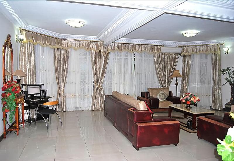 Acacia Lodge, North Legon (Haatso) 4