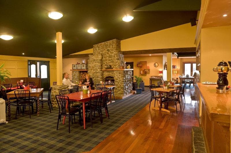 Totara Lodge photo 1