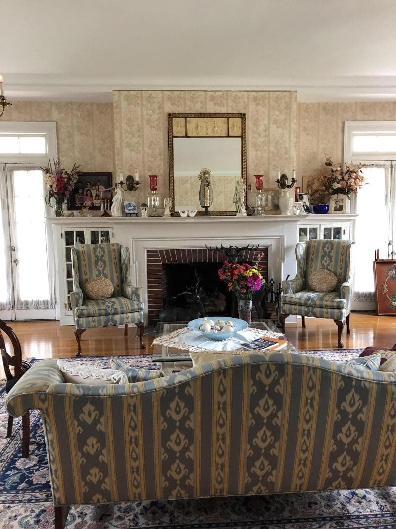 Angie's B&B main