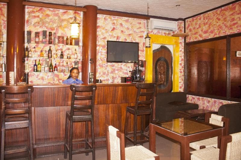 Niagara Hotel photo 1