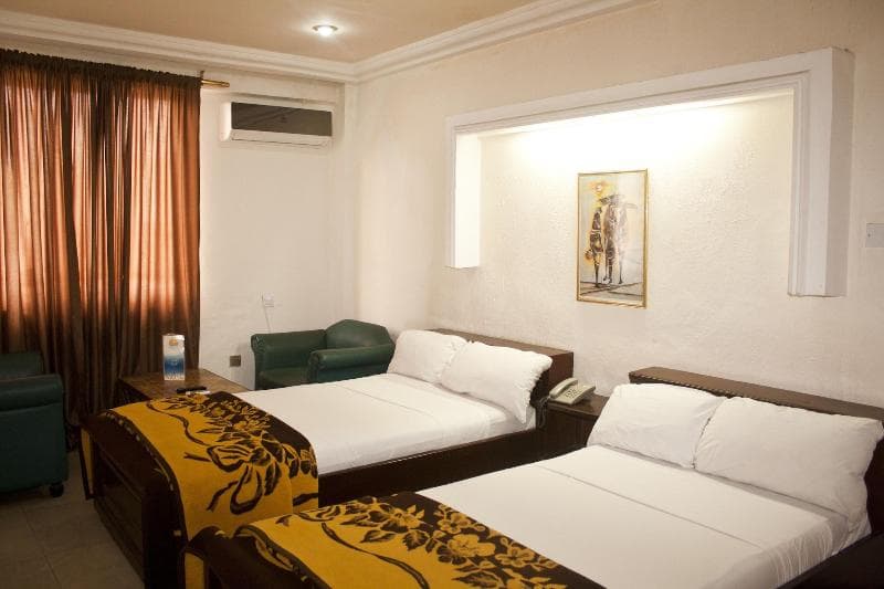 Niagara Hotel 5