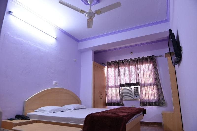 Hotel Mohit Palace photo 1