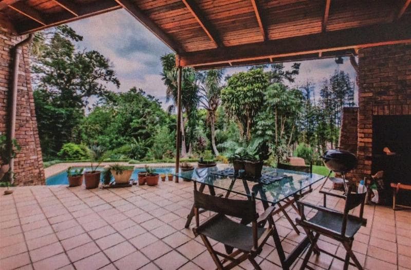 Faraway Lodge B&B 5