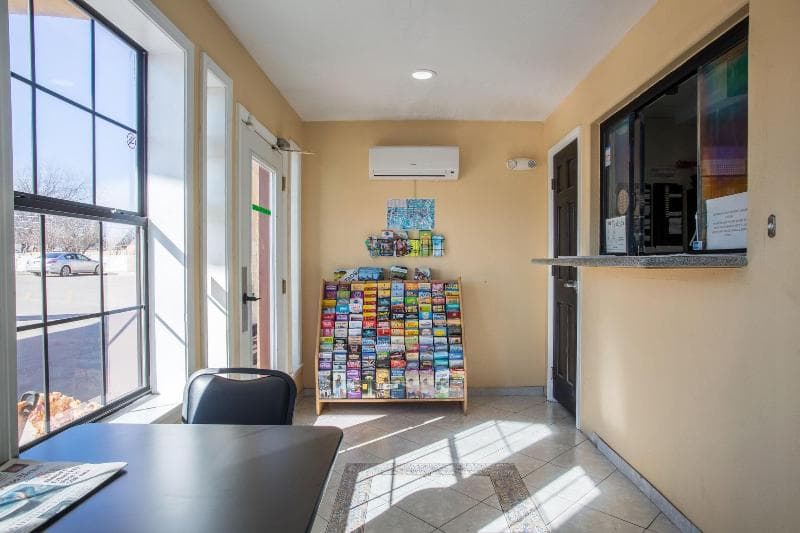 Pinn Road Inn And Suites 3