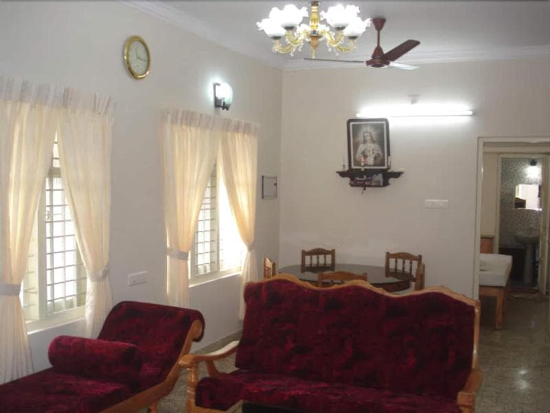 Nathan's Holiday Home 5