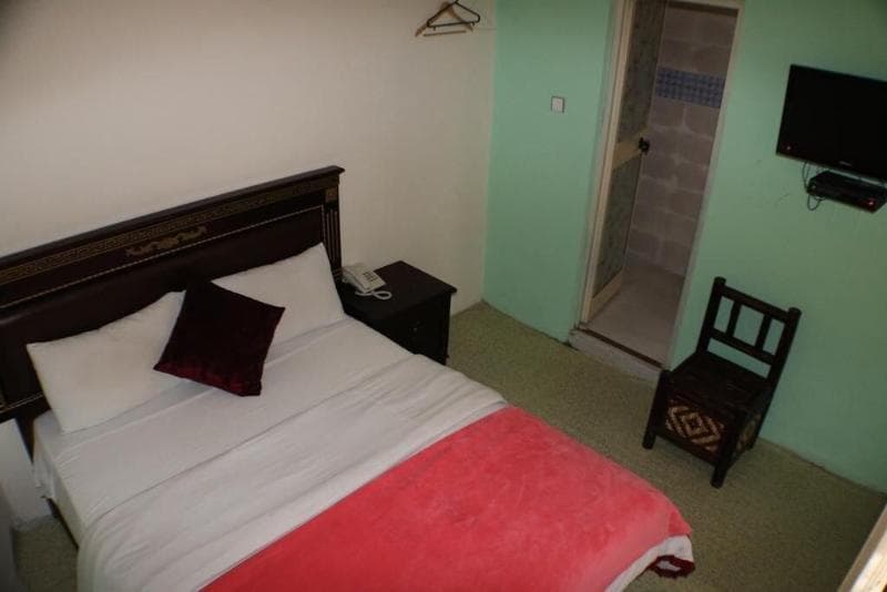 Lucy Guest House B&B 3