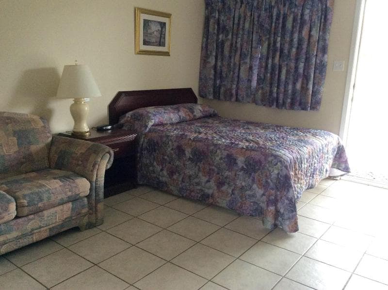 Stardust Motel 4