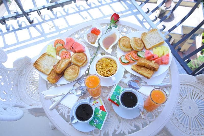 Impress Hotel photo 1