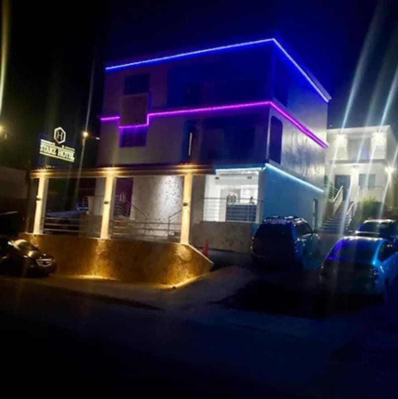 Starz Hotel 4