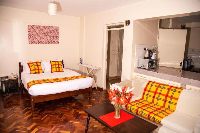 Njema Court Apartments 3