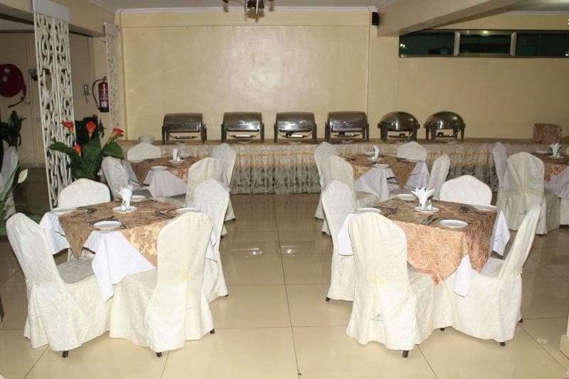 The Legacy Hotel & Suites 4