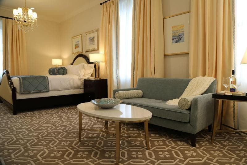 Sydney Boutique Inn & Suites 4