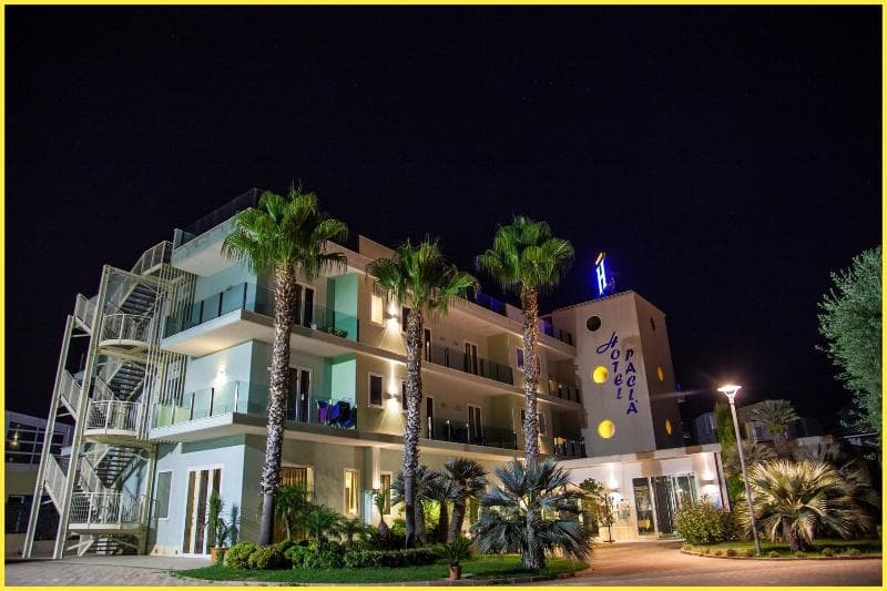 Grand Hotel Pacla 3