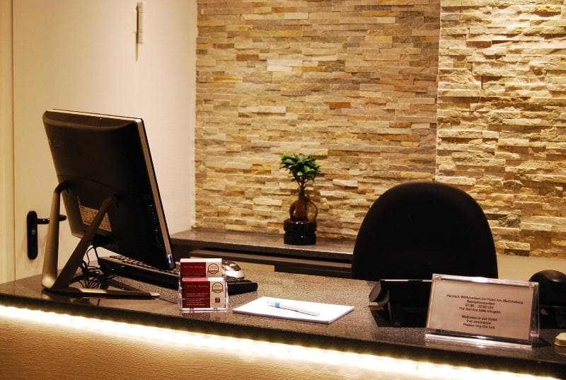 Hotel Am Martinsberg 5