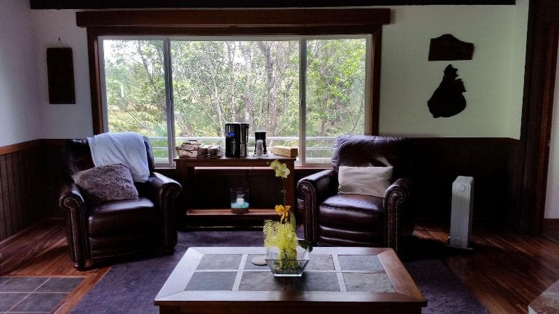 Volcano Acres Ranch Bed And Breakfast 4
