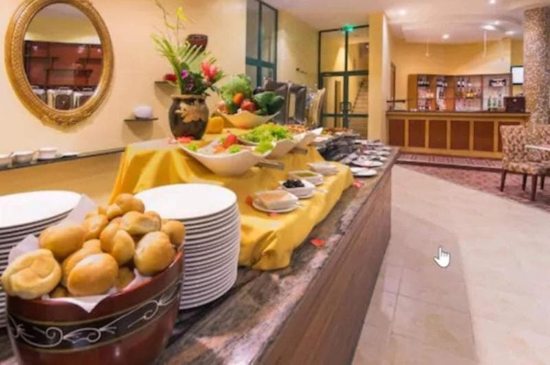 Gold Crest Hotel 4