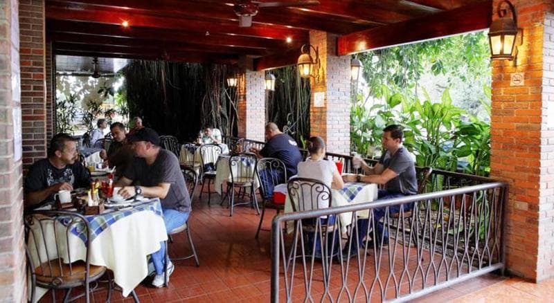 Hotel Boyeros 3