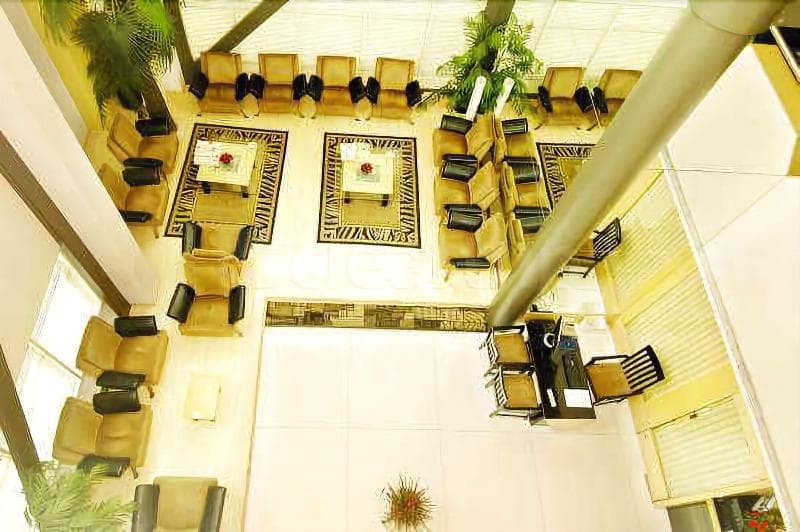 The Coronet Hotel 4