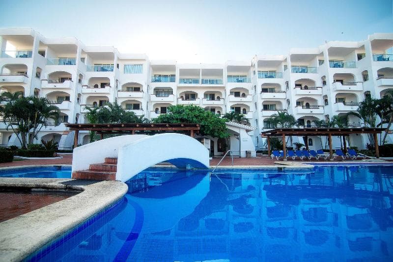Casablanca Resort photo 1