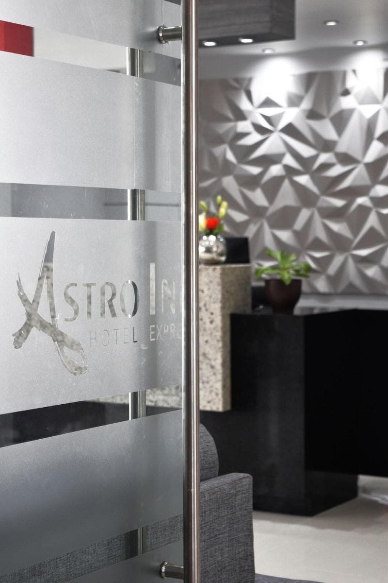 Astro Inn Hotel Express 4