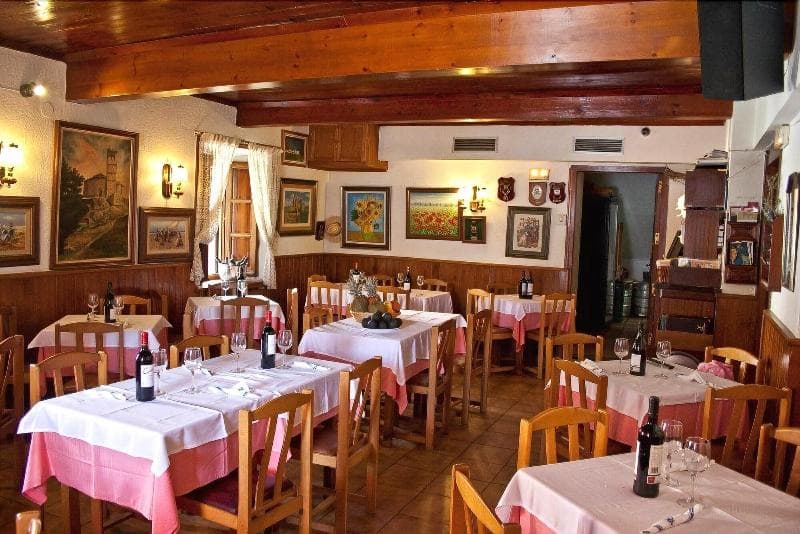 Hostal La Maya main