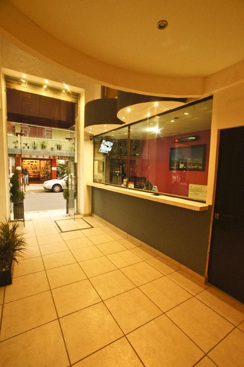 First Inn Hotel & Business 4