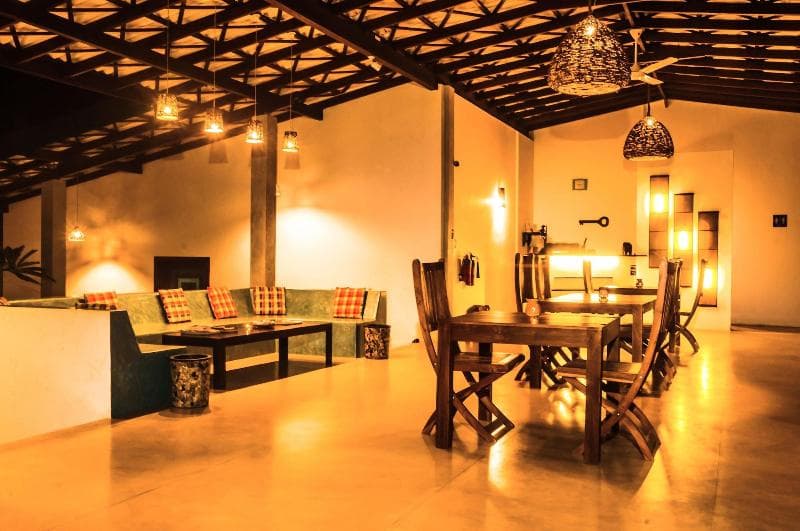 Hotel Garcinia Leaf 5