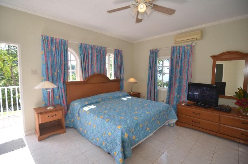 Tropical Lagoon Resort & Villas 4