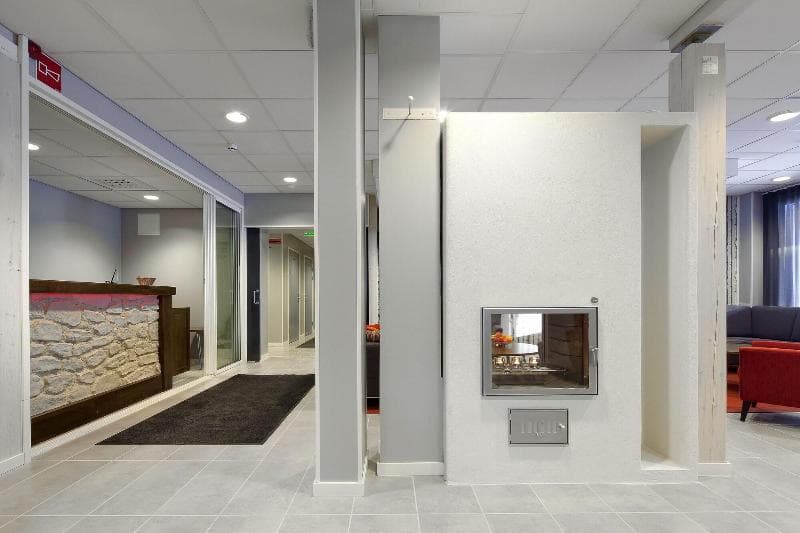 Hotel Rento 5