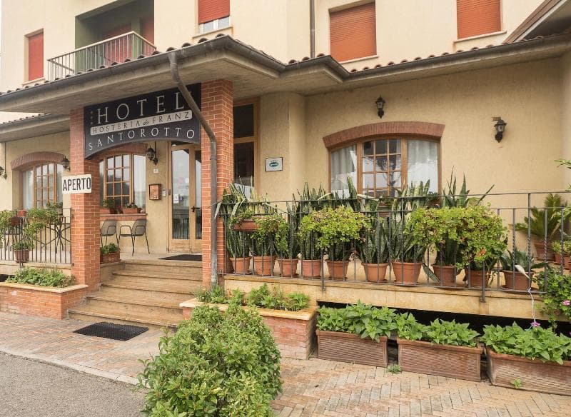 Hotel Santorotto 4