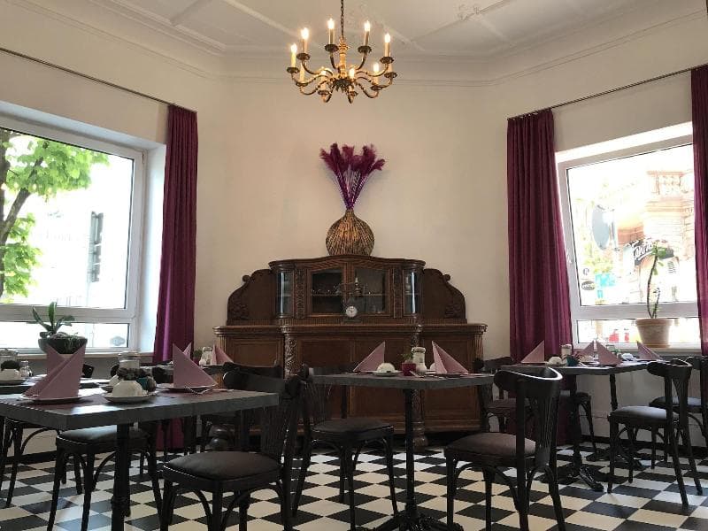 Hotel Mystique 3