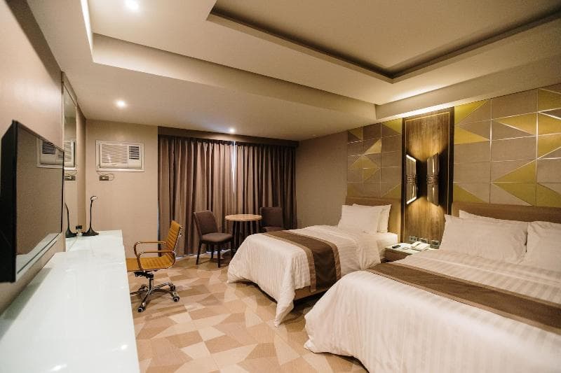Zuri Hotel 4